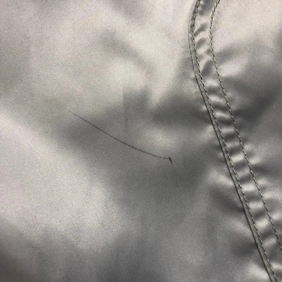 Wrangler Silver Water Resistant Light Jacket Size Medium - Picture 8 of 14